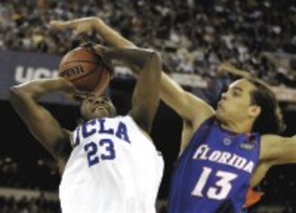 Joakim Noah fue la estrella de Florida