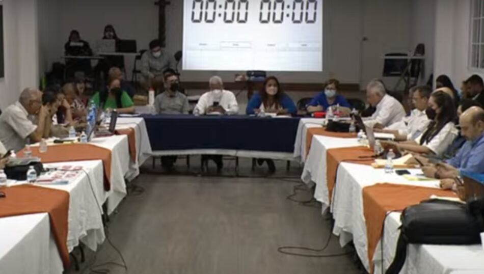 En el reinicio de la mesa de diálogo, Gobierno responde que el tema de corrupción y transparencia se discuta ‘ampliamente’ en la segunda fase