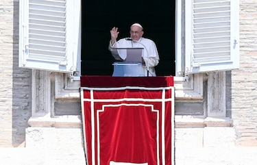 El Papa pide un acuerdo duradero que ponga fin a la crisis humanitaria en Nagorno Karabaj