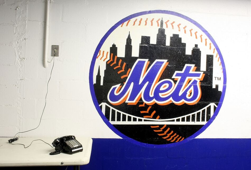 Los Mets despiden a mánager general por mensajes sexuales a periodista