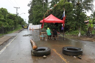 El grito de auxilio desde Guabito: ‘Necesitamos fluir. Estamos secuestrados’