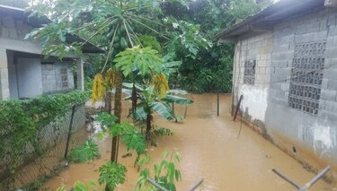 Recomiendan reubicación de un grupo de familias de Caimitillo por residir en zona inundable