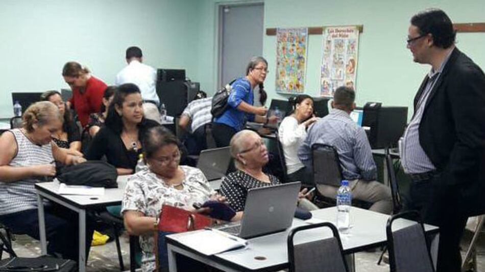 Seis planteles herreranos manejan el rendimiento de sus estudiantes digitalmente
