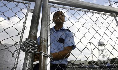 GM frena operaciones en Venezuela por decomiso de planta