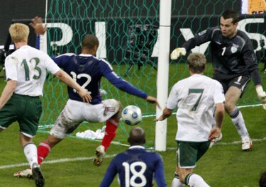 FIFA le pagó a Irlanda por la mano que la dejó fuera del Mundial