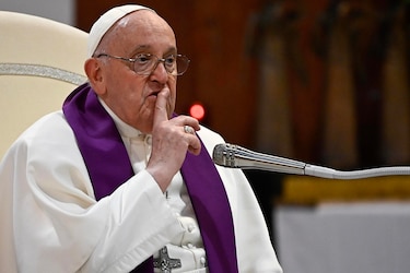 Líderes religiosos de Ucrania rechazan las declaraciones del papa Francisco sobre alzar la ‘bandera blanca’ 