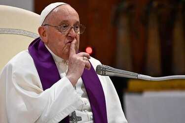 Líderes religiosos de Ucrania rechazan las declaraciones del papa Francisco sobre alzar la ‘bandera blanca’