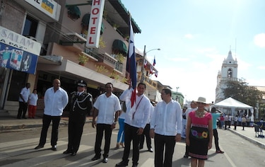 Chitreanos se unen al festejo de la gesta separatista del 3 de noviembre de 1903