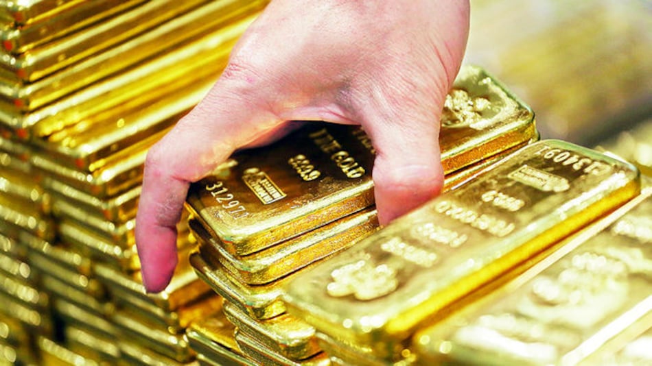 Precio del oro pierde terreno