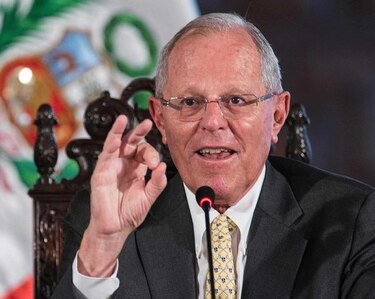 Aprobación de Pedro Pablo Kuczynski sube a 31% tras desastres naturales en Perú