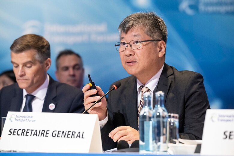 Enfocan esfuerzos en la integración y electrificación del transporte en Panamá y la región