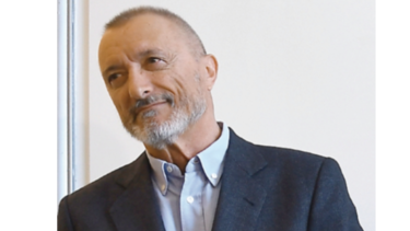Pérez-Reverte se sumerge en la Guerra Civil española