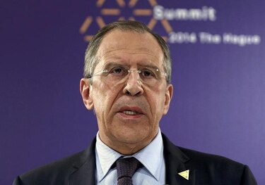 Rusia presiona a Ucrania para que mantenga el estatus de no alineado