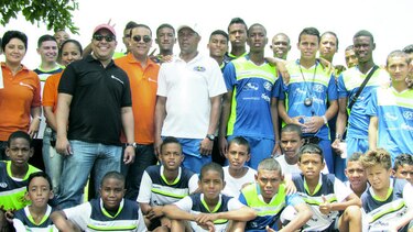 Cable & Wireless respalda a organización deportiva