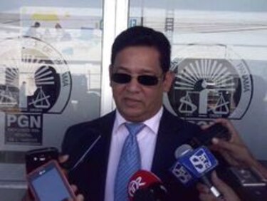 Analizan documentos hallados en la residencia de Gustavo Pérez