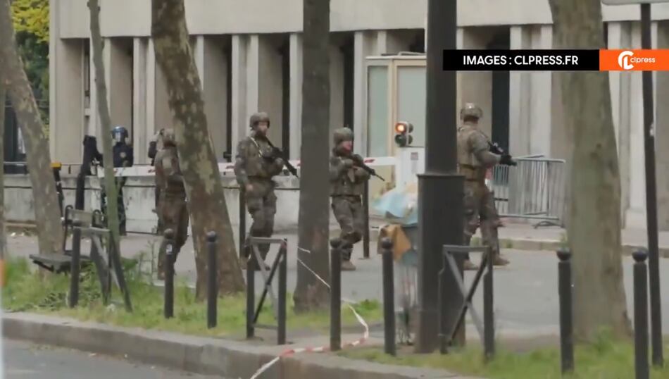 Detenido el hombre que entró en el consulado de Irán en París