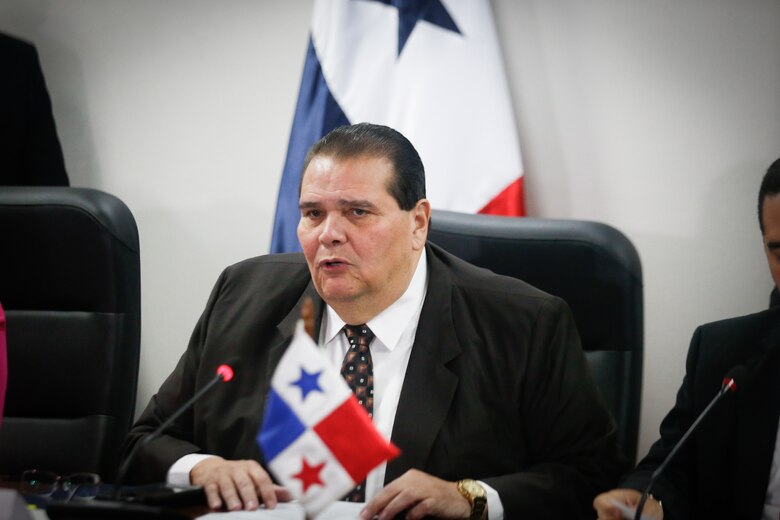 ‘Me gustaría que se publiquen’: Chapman sobre actas de la Comisión de Presupuesto