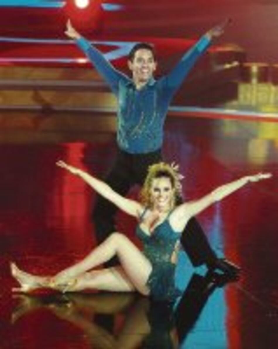 Liza se retira de la competencia