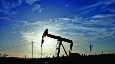 Estados Unidos extiende suministro de petróleo a 30 países