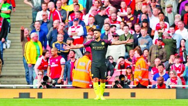 City no pudo con el Arsenal