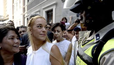 Las primeras horas de la Asamblea opositora