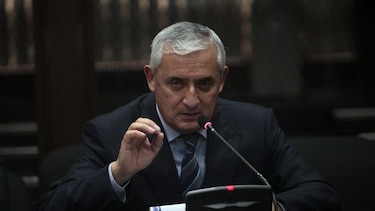 Otto Pérez Molina rinde primera declaración