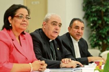 Arias promete que firmará el pacto ético este lunes