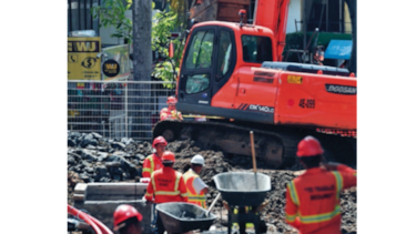 Tras inundaciones, MOP limpia los drenajes en Bella Vista