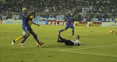 Chorrillo, campeón de la LPF