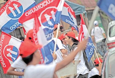 Las cuotas políticas se imponen a los méritos