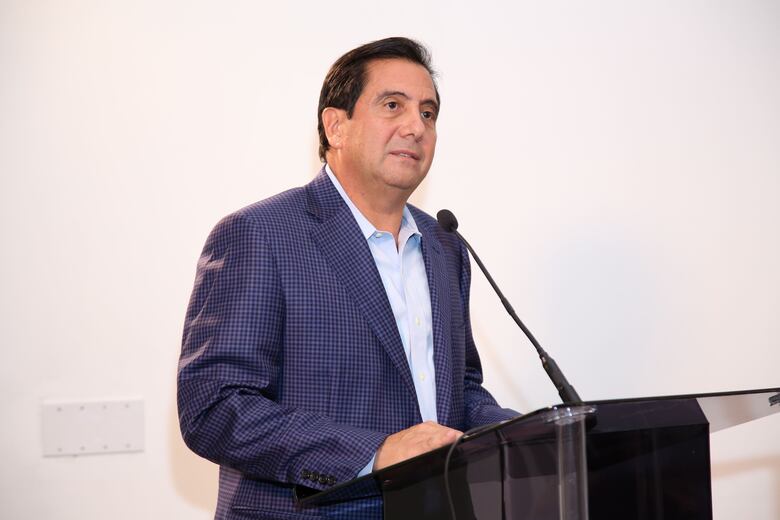 Martín Torrijos confirma aspiraciones presidenciales; no lo hará dentro del PRD