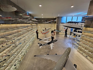La colección de aviones a escala más grande de la región está en Panamá