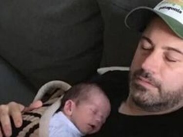 Jimmy Kimmel habla de la aterradora cirugía de su hijo recién nacido