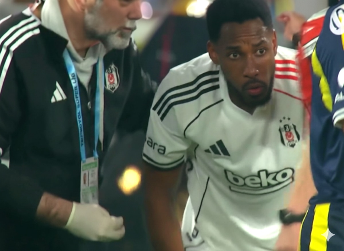 Susto para Amir Murillo en Clásico Turco: Descartan Fractura