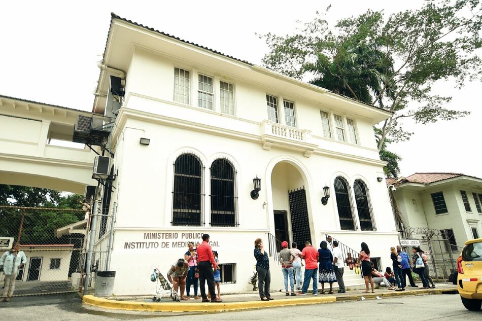 Morgues, sin equipos para estudiar cadáveres con virus