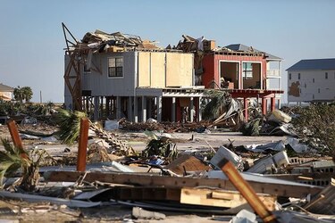 Estiman daños por huracán Michael en 8 mil millones de dólares