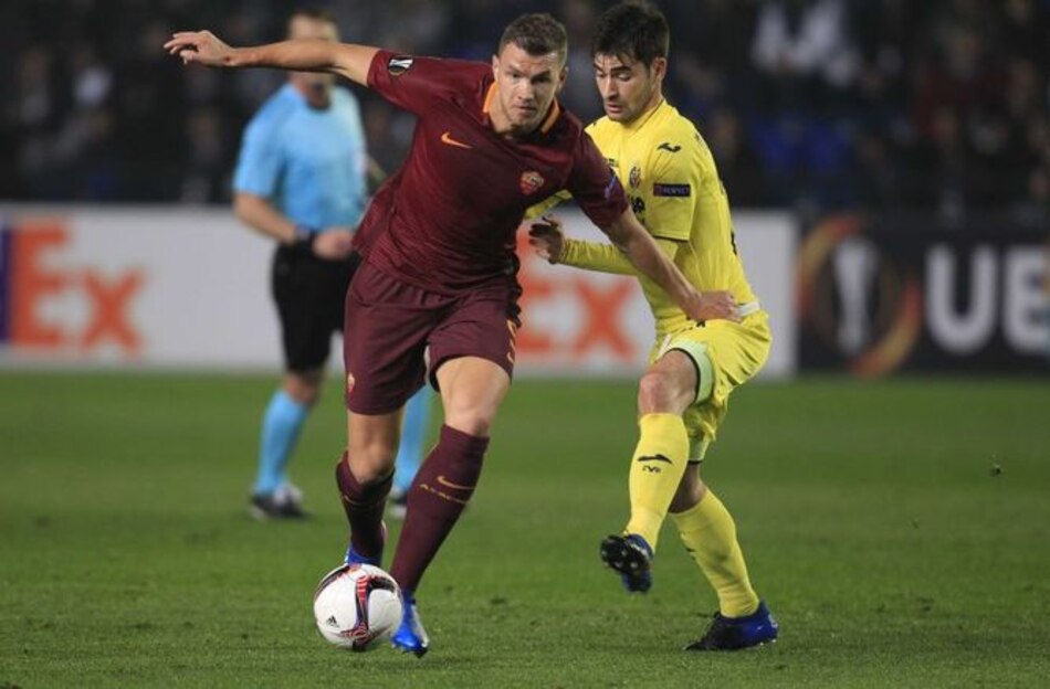 Roma da el gran golpe ante Villarreal con triplete de Dzeko