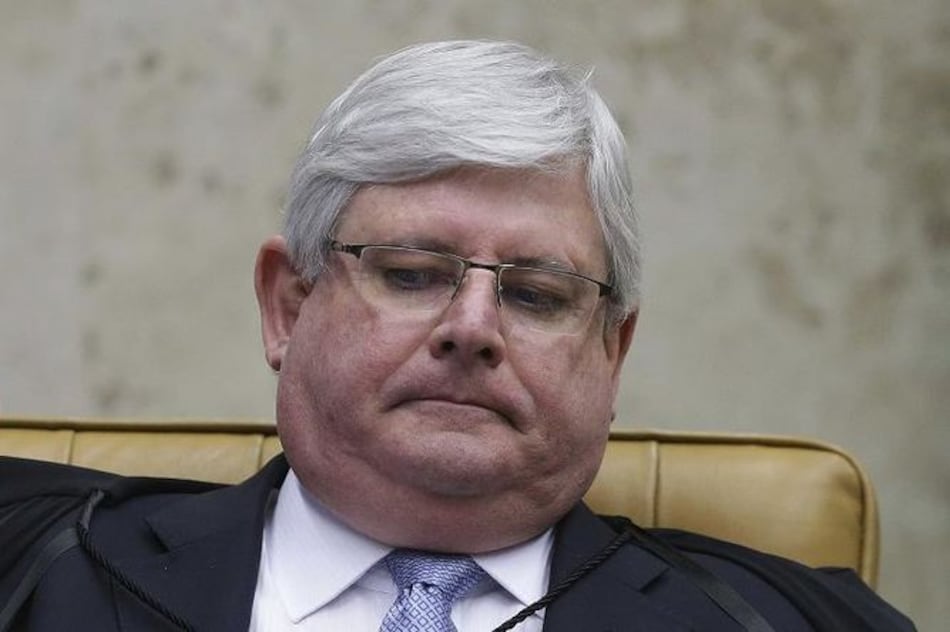 Brasil: fiscal investiga irregularidades en su oficina