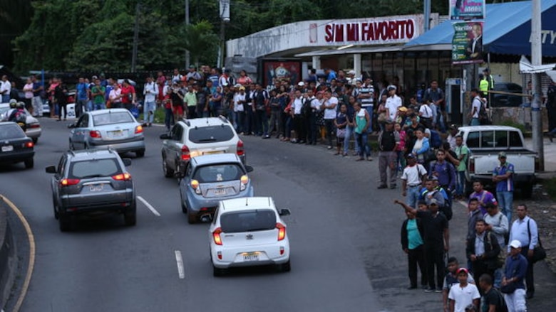 Usuarios de Panamá Oeste y Coclé, los más afectados por paro transportista; Gobierno reitera advertencia