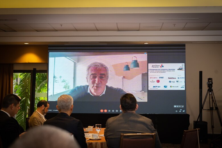 La digitalización de los negocios es clave para elevar el comercio local e internacional