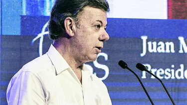Colombia ordena cese temporal de bombardeos contra las FARC