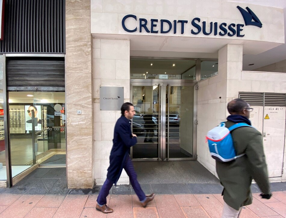Suiza analiza nacionalizar total o parcialmente a Credit Suisse