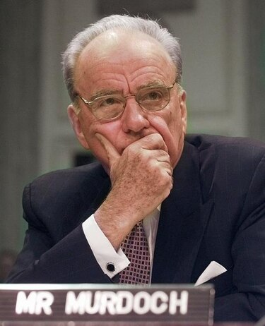 Cuenta de twitter de esposa de Rupert Murdoch es falsa