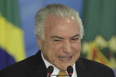 Presidente de Brasil Michel Temer tendría votos necesarios para evitar juicio