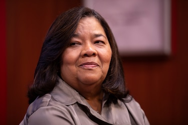 Maribel Gordón, entre la izquierda, el Suntracs y la academia