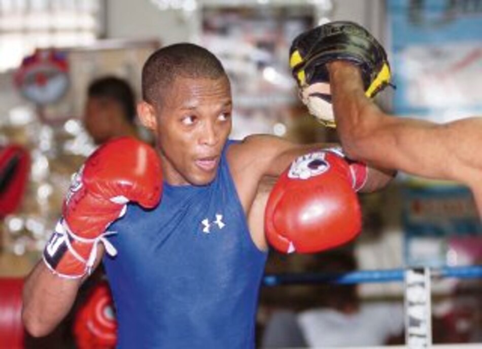 Celestino Caballero vs Adrián Estrella, a subir a la balanza