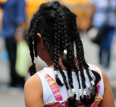 Peinados afro y discriminación escolar