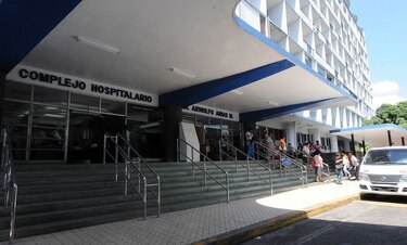 Piden a médicos del Complejo Hospitalario de la CSS cumplir con su horario