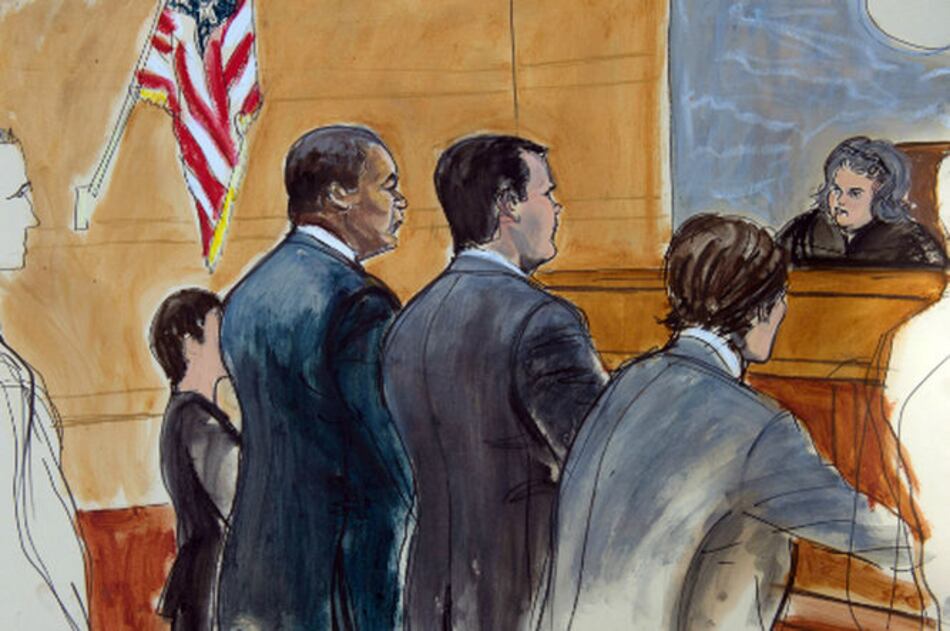 Webb usó hasta el anillo de bodas para quedar en libertad