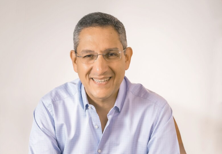 Se multiplican las voces que exigen la suspensión de los millonarios fondos de la descentralización paralela